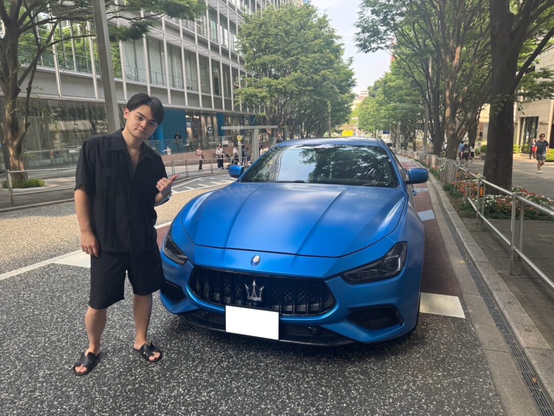 H26年式　マセラティ　ギブリ　T様　納車おめでとうございます☆