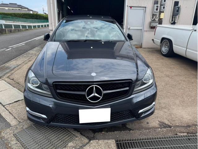 【　Goo-pit　】W204 Cクーペ　LEDエンブレムF&R　取り付け