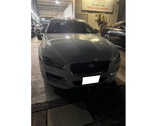 【　Goo-pit　】H28年式　ジャガー　ＸＥ　アンドロイドナビ取付