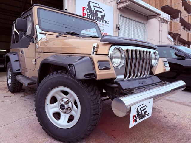 ☆新着在庫☆珍しい色のジープラングラーが入荷致しました☆