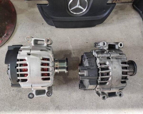 【　Goo-pit　】W204　C180のオルタネーター不良