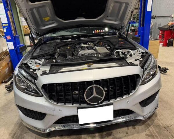 【　Goo-pit　】H28年式　W205　メルセデス・ベンツ　Ｃクラス前期　燃料臭い/燃料ホース交換