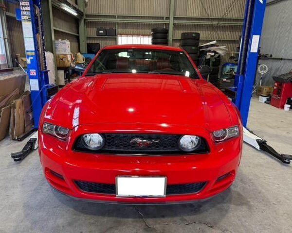 【　Goo-pit　】H25年　フォード　マスタングGT　リアマフラー交換　FORD純正BORLAマスラー